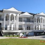 120868883_647654365937670_3866587834468736326_n